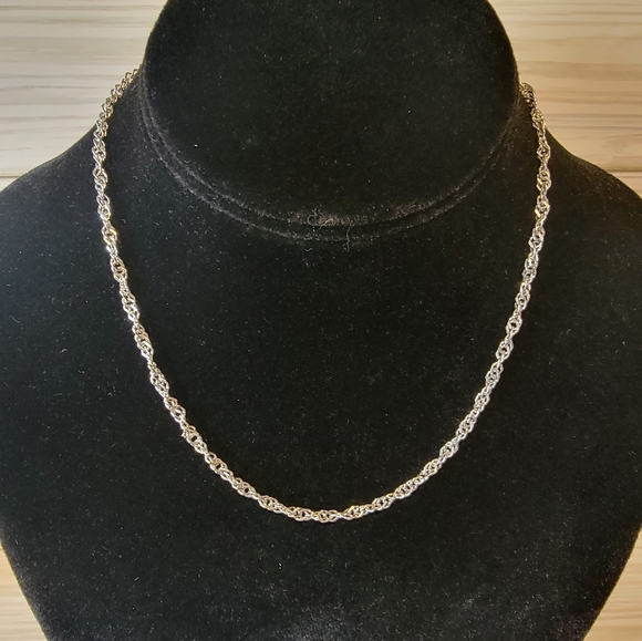 Q16 Silver-tone Chain Necklace - Picture 1 of 3